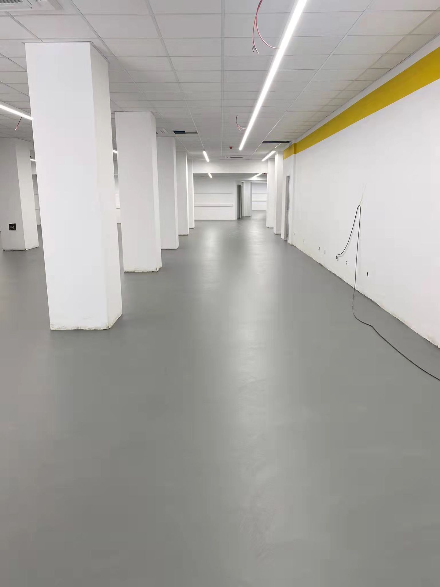 POLYTEC 灰色连续地坪项目实拍